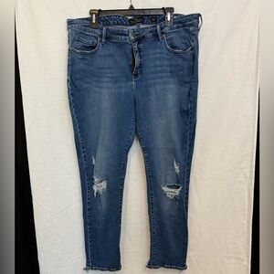 Lucky Brand Blue Distressed Ankle Jeans